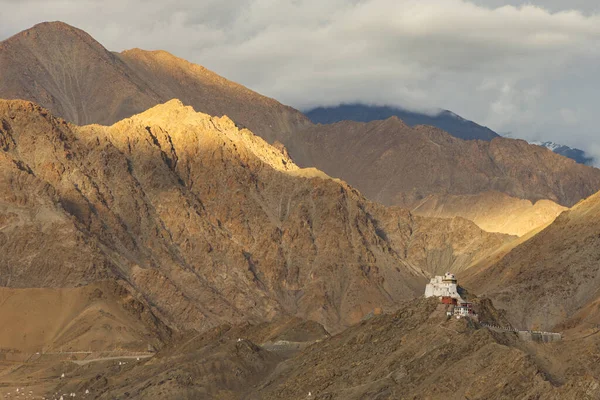 Vista Famoso Marco Cidade Leh Namgyal Tsemo Ladakh Índia Agosto — Fotografia de Stock