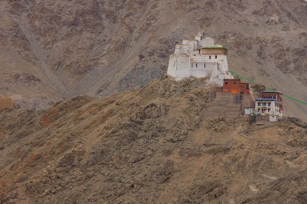 Vista Perto Marco Famoso Cidade Leh Namgyal Tsemo Ladakh Índia — Fotografia de Stock