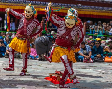 17 Haziran 2024 'te Leh, Ladakh Hindistan' daki Hemis Festivali sırasında yapılan 