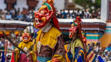 17 Haziran 2024 'te Leh, Ladakh Hindistan' daki Hemis Festivali sırasında yapılan 