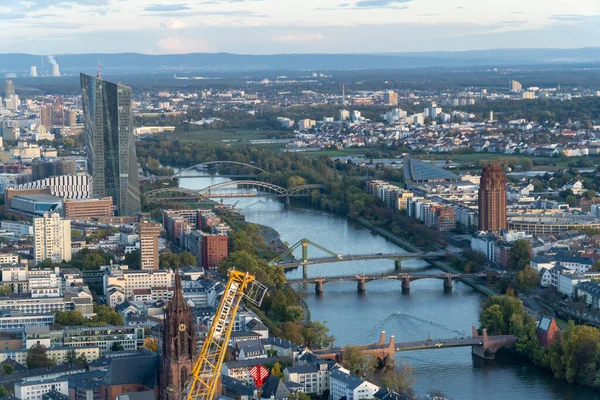 Vista Aérea Del Horizonte Frankfurt Atardecer Edificio Moderno Que Refleja —  Fotos de Stock