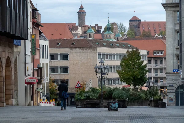 Nuremberg Německo Listopadu 2022 Plobenhofstrasse Hlavní Pěší Nákupní Ulice Norimberku — Stock fotografie