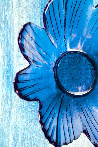 Placa Vidrio Flor Azul Tablero Madera Azul — Foto de Stock