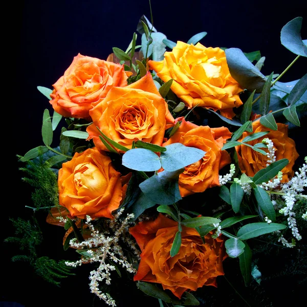 橙色婚礼的五颜六色的花束 — 图库照片
