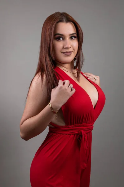 Face Beautiful Young Latin Woman Straight Hair Makeup Studio Glamorous — Stock Photo, Image
