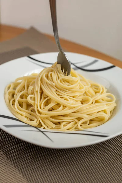 Assiette Maison Spaghettis Avec Fourchette Décoration Vie Domestique Préparation Des — Photo