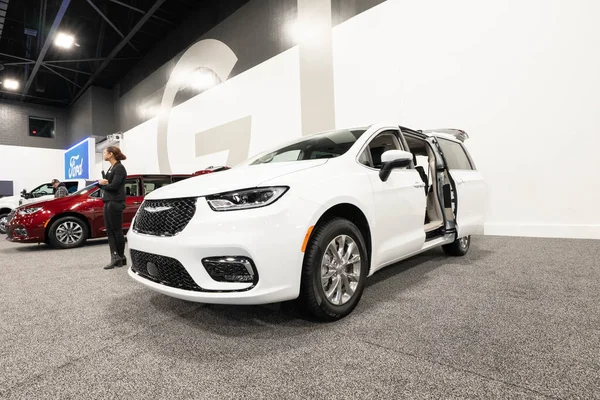 2023 Toledo Otomobil Fuarı 3 Şubat 2023 'te Toledo, Ohio' daki Glass City Center 'da.