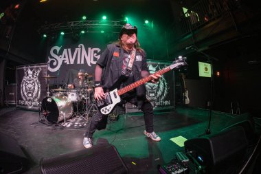 Lion Within, Wyandotte, Michigan 'da 142. Mıntıka' daki Saving Abel 'ın özel konuğu olarak 7-05-23' te sahne alıyor.