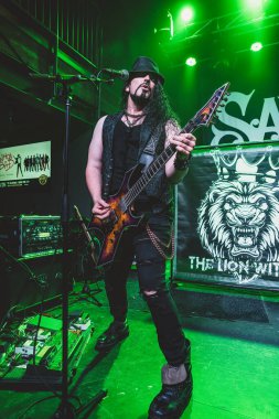 Lion Within, Wyandotte, Michigan 'da 142. Mıntıka' daki Saving Abel 'ın özel konuğu olarak 7-05-23' te sahne alıyor.