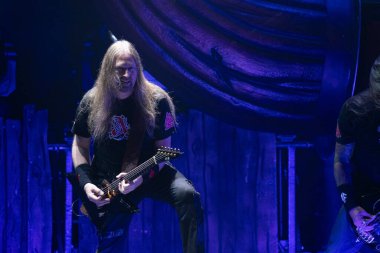 Amon Amarth grubu, Michigan, Clarkston 'daki Pine Knob Music Theater' da Ghost için özel konuk olarak sahne alıyor.