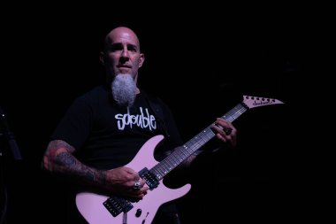 Bay Bungle 15 Eylül 2023 'te Detroit, Michigan Fillmore' da canlı performans sergiliyor.