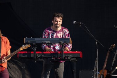 Grup aşkı 8-16-2023 tarihlerinde Detroit, Michigan 'daki P-NK için Comerica Park' ta özel konuk olarak sahne aldı.