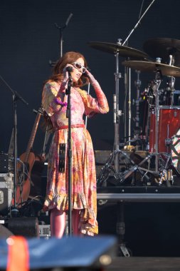 Grup aşkı 8-16-2023 tarihlerinde Detroit, Michigan 'daki P-NK için Comerica Park' ta özel konuk olarak sahne aldı.