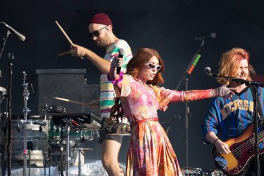 Grup aşkı 8-16-2023 tarihlerinde Detroit, Michigan 'daki P-NK için Comerica Park' ta özel konuk olarak sahne aldı.