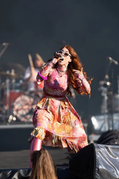 Grup aşkı 8-16-2023 tarihlerinde Detroit, Michigan 'daki P-NK için Comerica Park' ta özel konuk olarak sahne aldı.