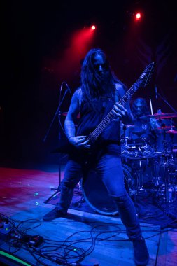 Maya Peçesi 05-16-2023 'te Royal Oak Music Theater' da Avatar 'ın konuğu olarak canlı performans sergiliyor.