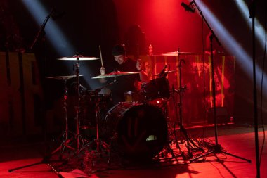 The Word Alive 18 Mart 2023 'te Royal Oak Music Theater' da Pop Evil konuğu olarak sahne alacak.