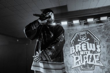 Blaze ve ROC, 5 Mart 2023 'te Livonia, Michigan' daki Burton Malikanesi 'ndeki Astronomicon 6 Kongresi' nde performans sergilediler.
