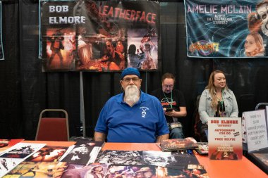 12 Nisan 2024 'te Livonia, Michigan' daki Burton Malikânesi 'nde Astronomi 7 Kongresi