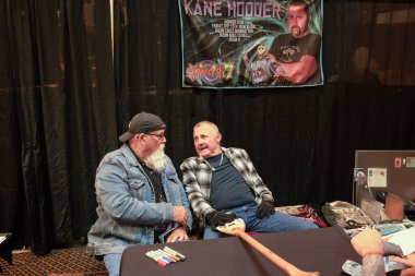 12 Nisan 2024 'te Livonia, Michigan' daki Burton Malikânesi 'nde Astronomi 7 Kongresi