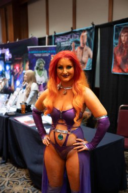 12 Nisan 2024 'te Livonia, Michigan' daki Burton Malikânesi 'nde Astronomi 7 Kongresi