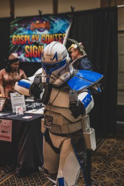 12 Nisan 2024 'te Livonia, Michigan' daki Burton Malikânesi 'nde Astronomi 7 Kongresi