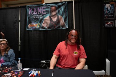 13 Nisan 2024 'te Livonia, Michigan' daki Burton Malikânesi 'nde Astronomi 7 Kongresi