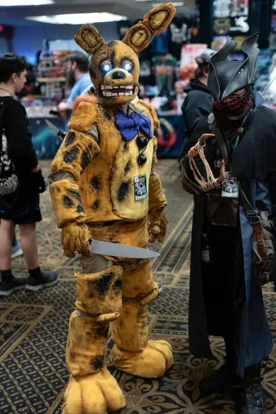 13 Nisan 2024 'te Livonia, Michigan' daki Burton Malikânesi 'nde Astronomi 7 Kongresi