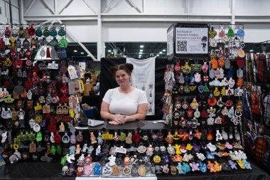 18 Mayıs 2024 'te Novi, Michigan' daki Suburban Collection Showplace 'de Motor City Comic Con