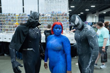 18 Mayıs 2024 'te Novi, Michigan' daki Suburban Collection Showplace 'de Motor City Comic Con