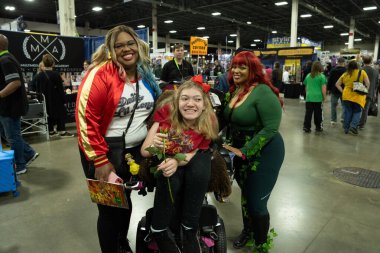 9 Kasım 2024 'te Novi, Michigan' da Suburban Collection Showplace 'de Motor City Comic Con