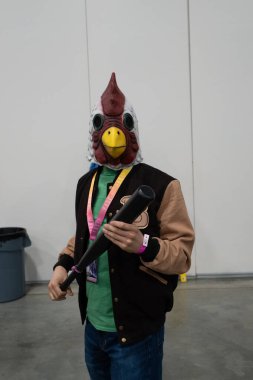 Motor City Comic Con sunuculuğunu Novi, Michigan 'daki Suburban Collection Showplace üstlendi.