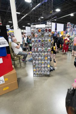 Motor City Comic Con sunuculuğunu Novi, Michigan 'daki Suburban Collection Showplace üstlendi.