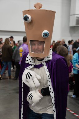 Motor City Comic Con sunuculuğunu Novi, Michigan 'daki Suburban Collection Showplace üstlendi.