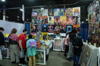 Motor City Comic Con sunuculuğunu Novi, Michigan 'daki Suburban Collection Showplace üstlendi.