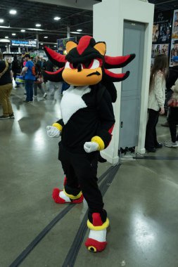 Motor City Comic Con sunuculuğunu Novi, Michigan 'daki Suburban Collection Showplace üstlendi.