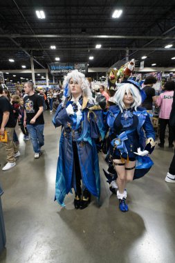 Motor City Comic Con sunuculuğunu Novi, Michigan 'daki Suburban Collection Showplace üstlendi.