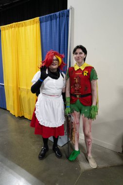 Motor City Comic Con sunuculuğunu Novi, Michigan 'daki Suburban Collection Showplace üstlendi.