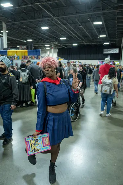 Motor City Comic Con sunuculuğunu Novi, Michigan 'daki Suburban Collection Showplace üstlendi.