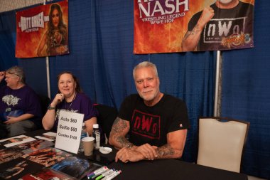 Michigan, Ypsilanti 'deki Ann Arbor Marriott' ta 5 Nisan 2025 'te Astronomicon 8 kongresi