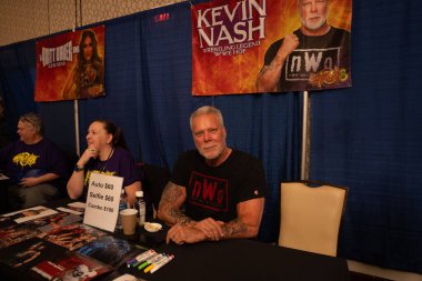 Michigan, Ypsilanti 'deki Ann Arbor Marriott' ta 5 Nisan 2025 'te Astronomicon 8 kongresi