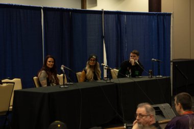 Michigan, Ypsilanti 'deki Ann Arbor Marriott' ta 5 Nisan 2025 'te Astronomicon 8 kongresi