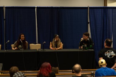 Michigan, Ypsilanti 'deki Ann Arbor Marriott' ta 5 Nisan 2025 'te Astronomicon 8 kongresi