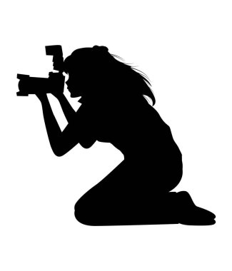 Kadın fotoğrafçı silüeti