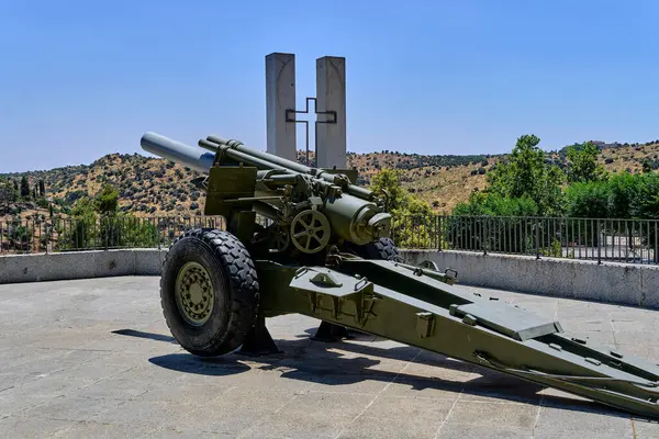 Antika M1 155 MM Howitzer topu