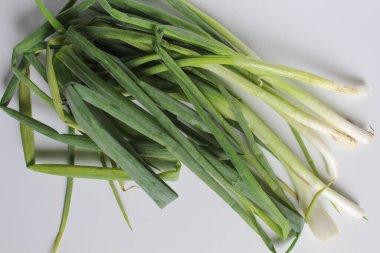 Pırasa beyaz arkaplanda izole