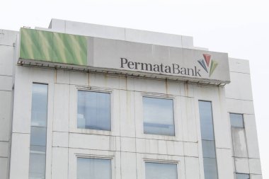 Permata Bankası binası, ön manzara. Semarang, Endonezya, 25 Aralık 2022