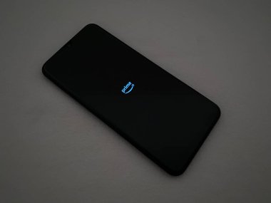 Bekasi, Endonezya - 22 Mart 2025: Android akıllı telefonundaki Prime Video uygulamasının sıçrama ekranı