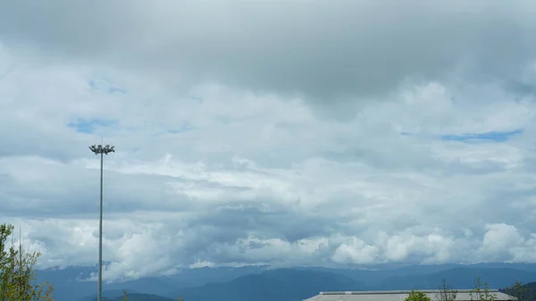 Vista Del Cielo Blu Con Nuvole Bianche Estate — Foto Stock