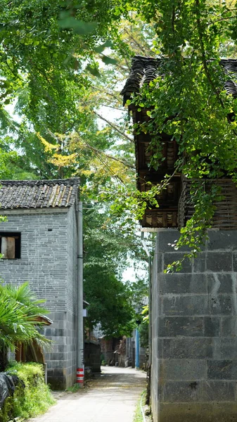 Die Alte Chinesische Dorfsicht Mit Den Alten Eingebauten Architekturen Darin — Stockfoto